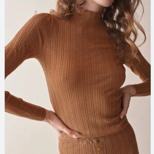 Doen Oslo Turtleneck Toasted Pecan Size Large